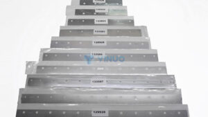 129927 03165898 DEK 440MM Squeegees