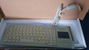ASM 03059595-02 Active KeyBoard K82B, White