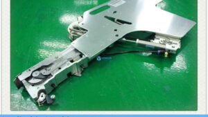 KW1-M4500-014 YAMAHA CL 24MM FEEDER yamaha pick and place machine feeder