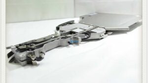 YAMAHA KW1-M2200-100 YAMAHA CL 12MM FEEDER pick and place machine feeder