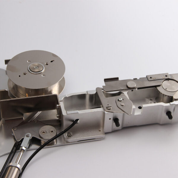 Yamaha CL 24 mm feeder Applicabie Machine type YV100II YV100X YV100XE YV100XG YG100 YG200 YG12 YG24