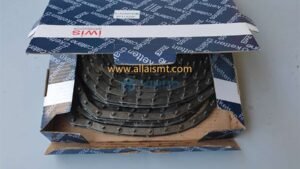 47047510 48820115 100 Stations Straight back Carrier Clips Qty 268