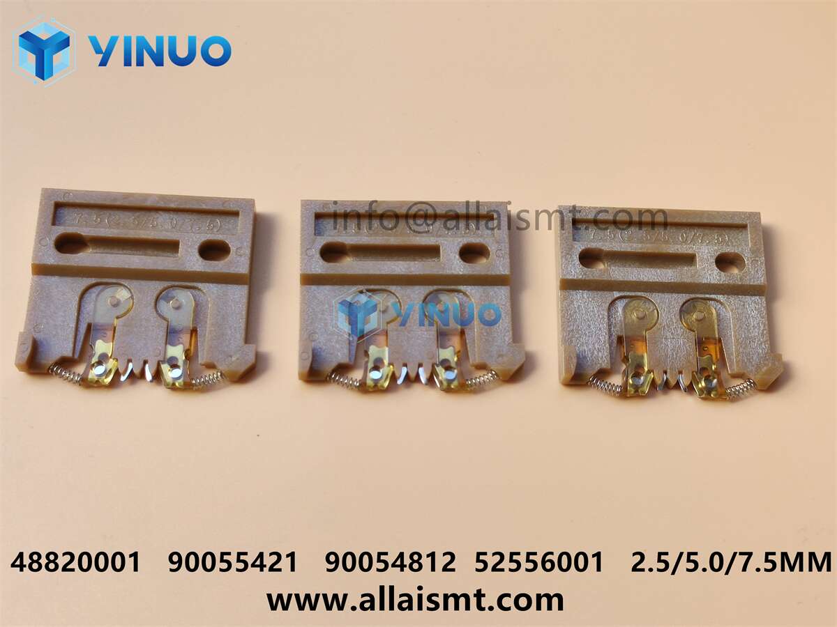 48820001 90055421 90054812 52556001 Carrier Clip Assembly, small Triple Span (6) 48820001 90055421 90054812 52556001 Carrier Clip Assembly, small Triple Span