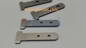 PN 47844903 GUIDE, CHAIN CLIP