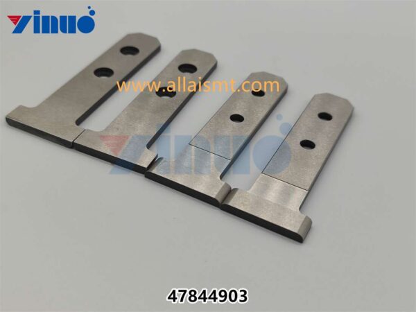PN 47844903 GUIDE, CHAIN CLIP