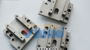 UNIVERSAL AI 42252201 HOUSING