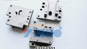 UNIVERSAL AI 42252201 HOUSING