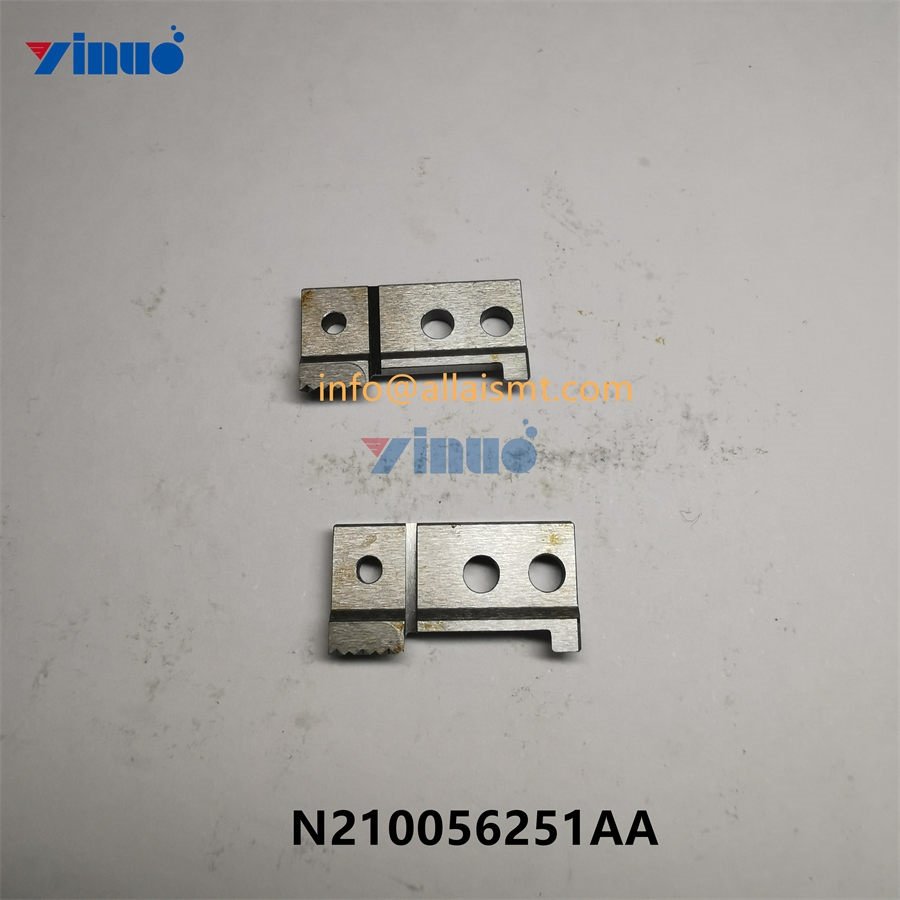 X01A13035G1 (4) LEAD CUTTERA N210056251AA