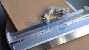 MPM 100 1023036-300MM 60° SQUEEGEE