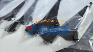 YAMAHA KLJ-MC18K-00 LEVER,UNCLAMP ASSY SMT Feeder tail iron handle/metal grip